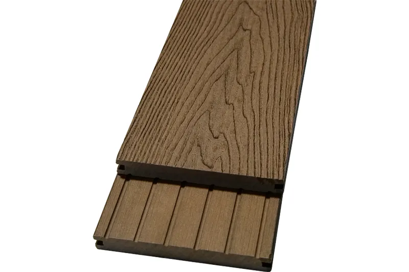 woodstore24 WPC Massivdiele WoodoMalta, 18 (S) x 146 (B) mm, braun, einseitig 3D Holzoptik / einseitig geriffelt, beidseitig begehbar- Länge: 4,00 m – Produktbild 1 von 1
