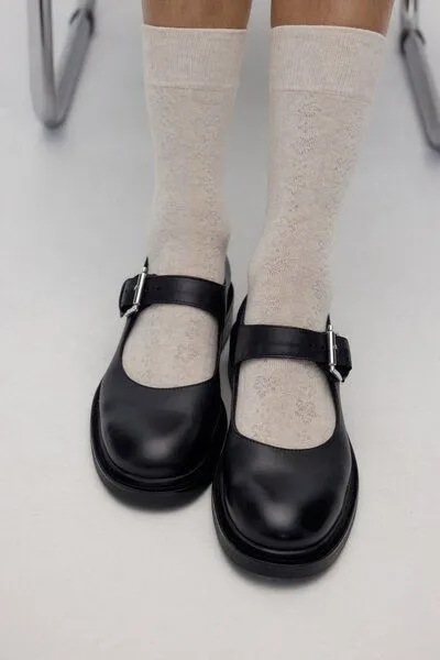 Rita Row Rita Row Socken LUNA mit Ajour-Blütenmuster, Beige, – Produktbild 3 von 4