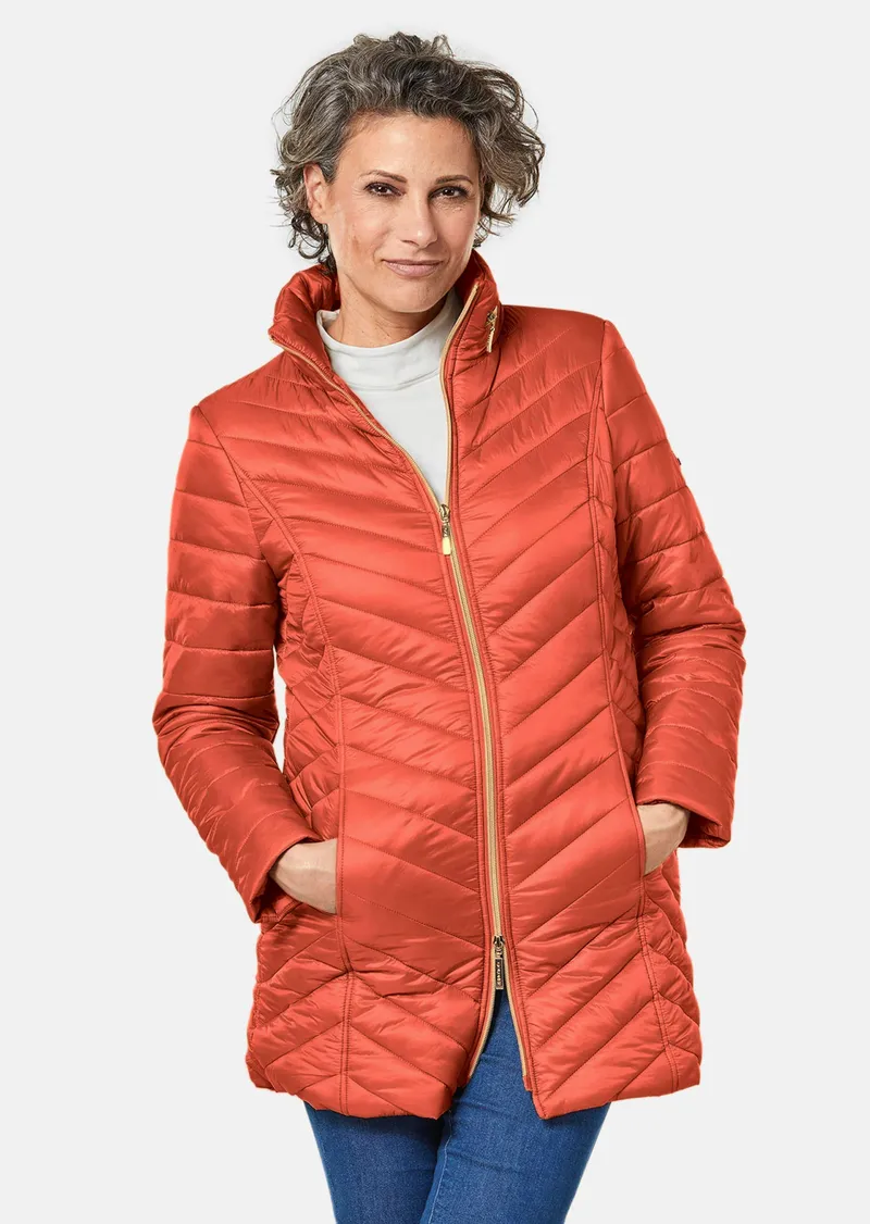Goldner Figurschmeichelnde, leichte Longsteppjacke - terrakotta - Gr. 42 von Goldner Fashion, Orange, – Produktbild 1 von 3