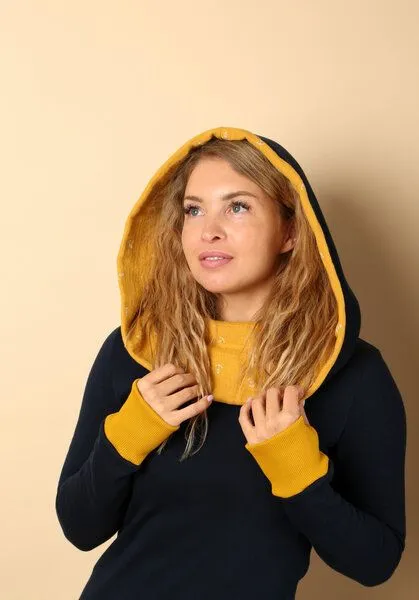 Die rote Zora Die rote Zora Hoodiekleid Nord & Ostsee, Navy-goldgelb (nordsee), – Produktbild 2 von 4