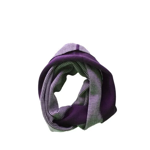 austriandesign.at austriandesign.at RundSchal aus extrafeiner Merinowolle, Violett/grau, – Produktbild 3 von 3