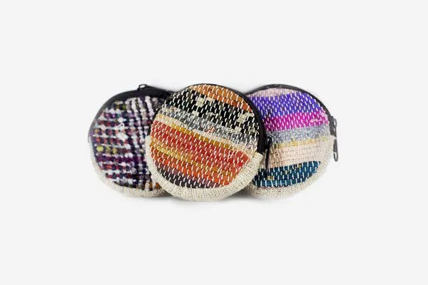 Himal Hemp Himal Hemp Geldbeutel rund aus Bio-Hanf und Recycle-Sari / Recycle Wolle – Produktbild 3 von 7