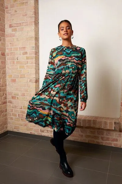 WiDDA berlin WiDDA berlin Midikleid mit grafischem Muster aus ECOVERO – Produktbild 2 von 4