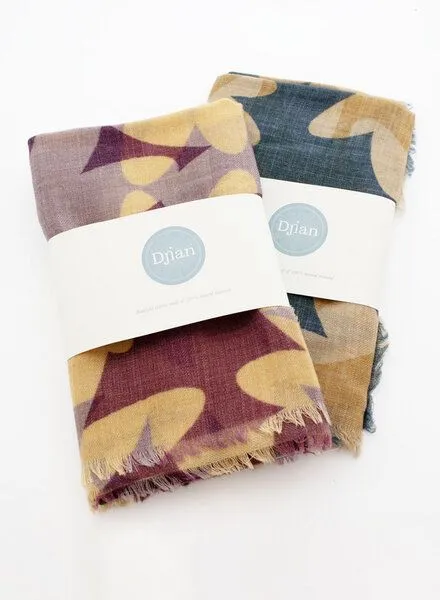 Djian Djian Schal aus Merino-Wolle – KARI – mulesingfrei, Lila, – Produktbild 4 von 4
