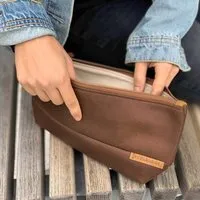 BOWLEANIES TASCHEN BOWLEANIES TASCHEN Schminktasche XL aus Lederfaserstoff – Produktbild 1 von 1