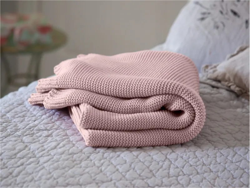 HANS NATUR Babydecke Bio-Baumwolle Wellenkante altrosa Maße 80 x 100 cm, Rosa, – Produktbild 2 von 2