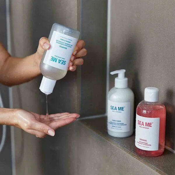 SEA ME SEA ME Haarpflege-Duo: Shampoo & Conditioner mit Grapefruit- & Rosmarin-Duft (in zerooo Mehrweg) – Produktbild 3 von 4