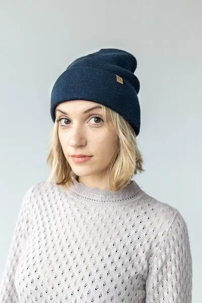 Kopyto Kopyto WOLF - Glatte Zweilagige Beanie Mütze aus 100% RWS-Merinowolle, Marineblau, – Produktbild 2 von 5