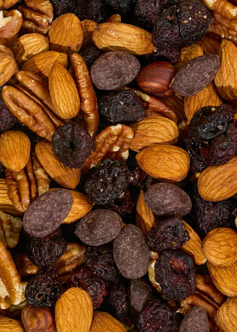 KoRo Schoko-Nussmix mit Süßkirsche 1 kg – Produktbild 2 von 5