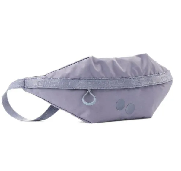 PINQPONQ PINQPONQ Bauchtasche - Brik Hipbag - aus recyceltem Polyester, Blaugrau (haze purple), – Produktbild 1 von 1