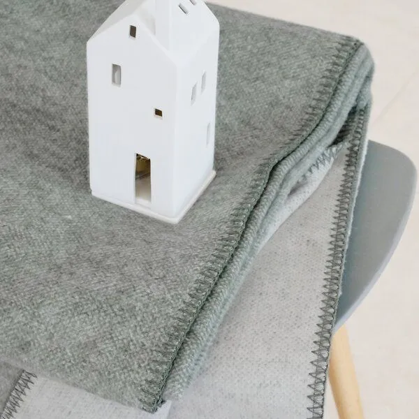 RIEMA Germany RIEMA Germany XL-Kuscheldecke aus Baumwolle THOR, Grün, – Produktbild 5 von 5