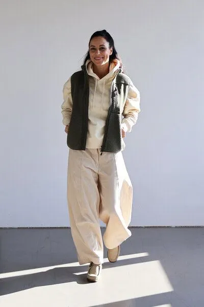 Kultgut Kultgut New Recycling Generation - Kuschelige Sherpa Fleeceweste / With Love, Naturgrün, – Produktbild 4 von 7