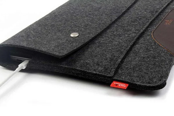 Pack & Smooch Pack & Smooch Macbook Pro 16" (2021-2023) Hülle Hampshire (Mulesing-frei), Anthrzit-dunkelbraun, – Produktbild 2 von 4