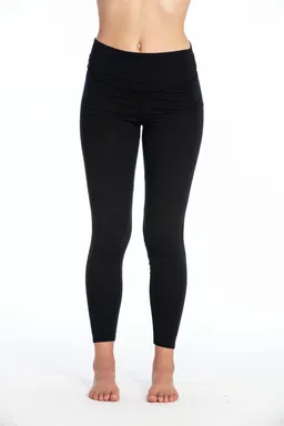 RAVENS VIEW IBIZA RAVENS VIEW IBIZA Damen vegan Legging Deva Schwarz – Produktbild 1 von 1
