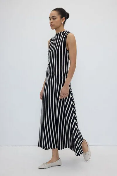 Rita Row Rita Row Langes Kleid ZUPPA aus Bio-Baumwollstrick, Stripes, – Produktbild 2 von 4