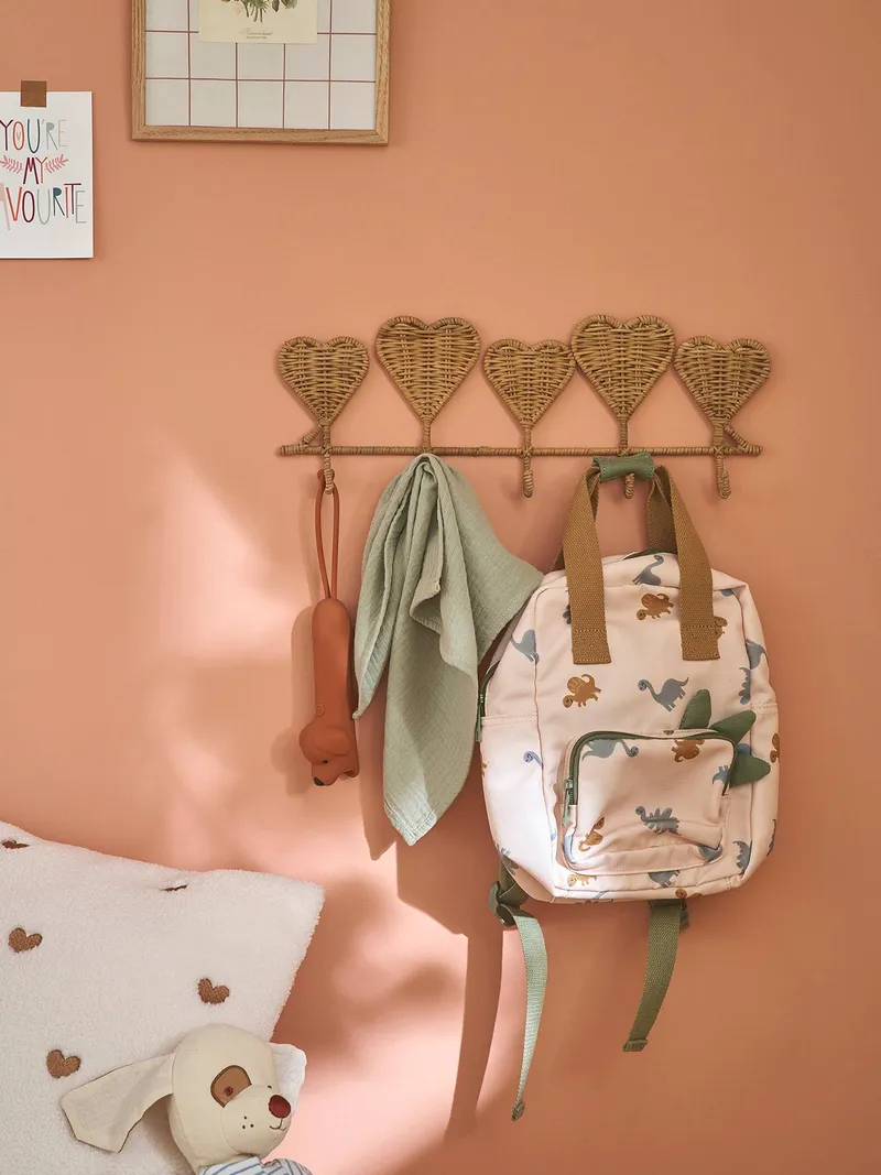 Vertbaudet Rattan-Wandgarderobe HERZEN mit 5 Kleiderhaken, Braun, – Produktbild 1 von 3