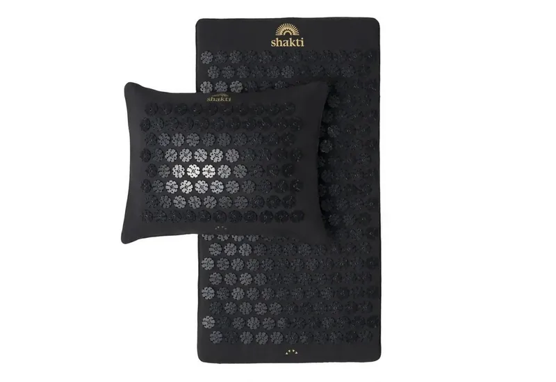 Shakti Mat Akupressurmatte Entspannung durch Akupressur - Faire Produktion, Bio-Baumwolle (Mit Matte und Kissen), Ethische Handarbeit, GOTS-zertifizierte Bio-Baumwolle, Schwarz, – Produktbild 6 von 8