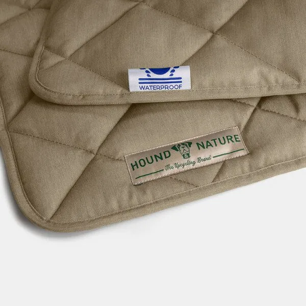 HOUND & NATURE HOUND & NATURE Wasserdichte Baumwoll Hundedecke DAVOS, Taupe, – Produktbild 2 von 4
