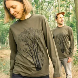Cmig Cmig Erle mit Elster Langarmshirt unisex in khaki – Produktbild 1 von 1