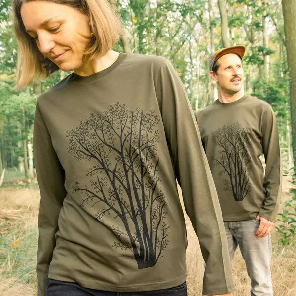 Cmig Cmig Erle mit Elster Langarmshirt unisex in khaki, Grün, – Produktbild 1 von 4