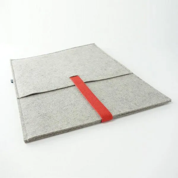matilda k. manufaktur matilda k. manufaktur Minimalistische Hülle aus Wollfilz 'moritz' (mit Einsteckfach) für Tablet | für apple ipad | ipad air | ipad pro 11 | 12,9 zoll, Green, – Produktbild 8 von 8