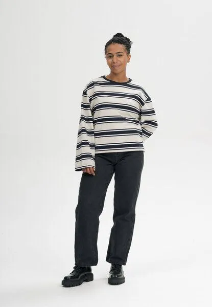 MELA MELA Oversized Langarmshirt schwer Style SANGEETHA aus 100% Bio-Baumwolle, Navy / birke gestreift, – Produktbild 3 von 4