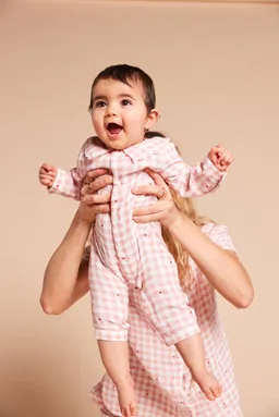 Envie De Fraise Baby Schlafanzug Vichy-Capsule ENVIE DE FRAISE pudrig – Produktbild 1 von 1