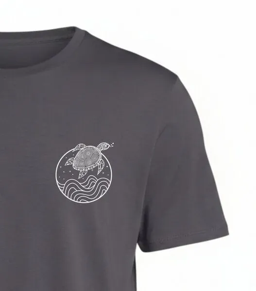 vis wear vis wear Schildkröte zwischen Ozean und Wellen – Unisex Recyceltes Tee, Dunkelgrau, – Produktbild 3 von 3