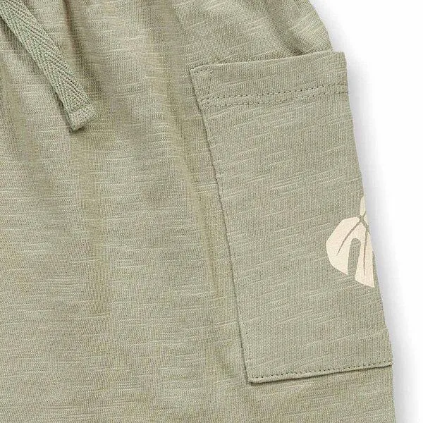 Sense Organics Sense Organics Babyshorts mit Blätter-Druck, Modell MAGESH, Seegrasgrün mit blättern, – Produktbild 3 von 4