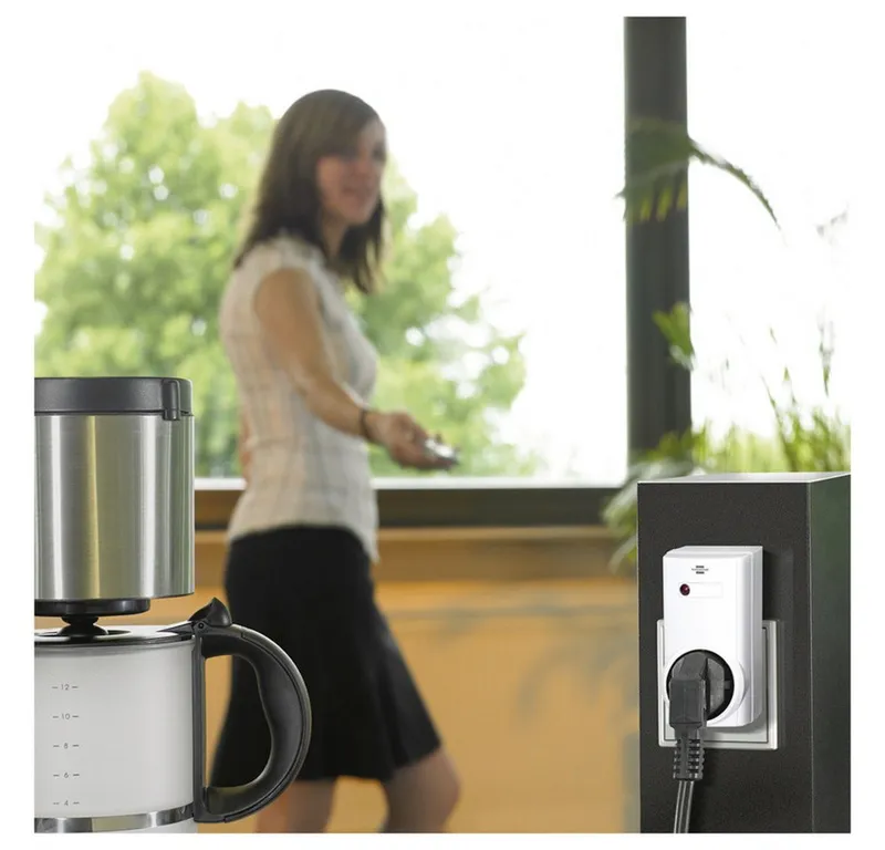 Brennenstuhl Brennenstuhl Funkschalt-Set RCS 1000N Comfort 1 Handsender, 2 Schaltempfänger 1000 W – Produktbild 4 von 5