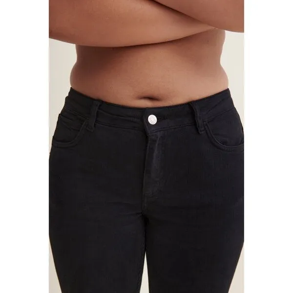 Basic Apparel Basic Apparel High-Waist Jeans EVE aus Bio-Baumwolle, Schwarz (black), – Produktbild 3 von 4