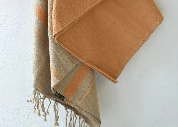 Karawan authentic Karawan authentic Hamamtuch Fouta "sand" aus Biobaumwolle, 100 × 200 cm, Curcuma, – Produktbild 3 von 4