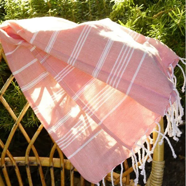 Karawan authentic Karawan authentic Fouta HAMMAM (Peshtamal) aus Bio-Baumwolle, 100 x 200cm, Koralle (rosa), – Produktbild 3 von 4