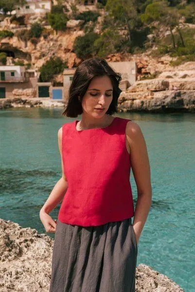 AmourLinen AmourLinen Klassisches ärmelloses Leinentop Lucia, Viva magenta, – Produktbild 1 von 4