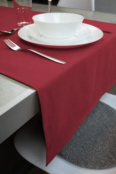 jilda-tex jilda-tex Tischläufer Renforce 100% Bio-Baumwolle Uni 50x160cm, Granatapfel, – Produktbild 2 von 4