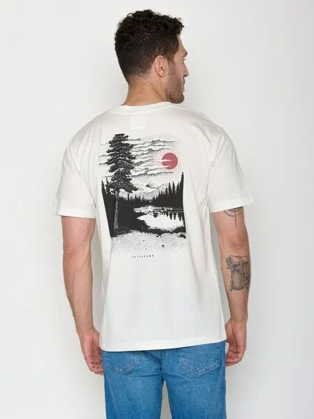 GreenBomb GREENBOMB River Idyll Fusion - Lässiges Oversize-T-Shirt aus Bio-Baumwolle / hochwertiger Print / GOTS / Fair & Vegan, Weiß (mondstein), – Produktbild 1 von 4
