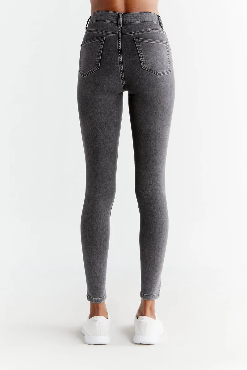 Evermind Evermind Damen vegan Jeans Stretch Skinny Fit Eisengrau, Grau, – Produktbild 1 von 2