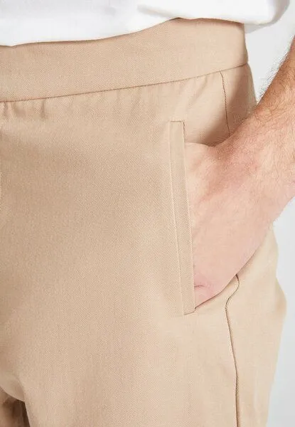Givn Berlin Givn Berlin Chino-Hose BRUNO aus Bio-Baumwolle - Light Brown – Produktbild 3 von 3