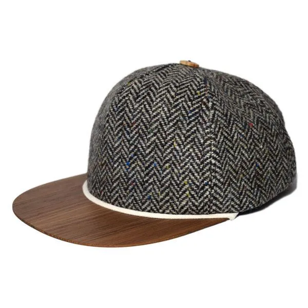 Lou-i Lou-i Tweed Cap mit edlem Holzschild Made in Germany - Sehr bequeme Wintercap, Schwarz-weiß, – Produktbild 2 von 4