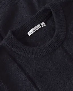 KnowledgeCotton Apparel KnowledgeCotton Apparel Herren vegan Pullover Aus Soufflé Garn Nachtblau – Produktbild 1 von 1