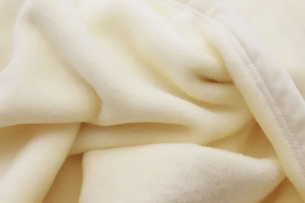 biederlack biederlack Wohn-und Kuscheldecke "Unicolour " tolle Farben und 5 Größen wählbar, Natur, – Produktbild 3 von 6
