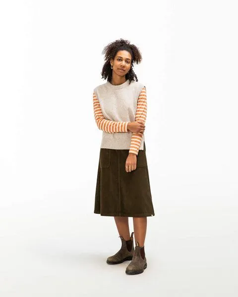 MATONA Matona Ausgestellter Midi-Rock für Frauen aus 100% Baumwollcord / Flared Corduroy Skirt, Moss, – Produktbild 3 von 4