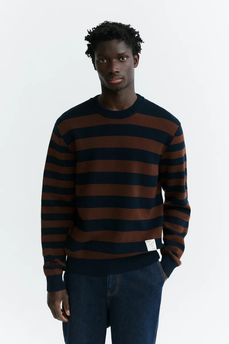 thinking mu thinking mu Herren vegan Pullover Seth Elbow Patch Marineblau Gestreift, Blau, – Produktbild 2 von 2