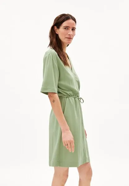 ARMEDANGELS ARMEDANGELS RAUJAA - Damen Webkleid Loose Fit aus LENZING ECOVERO Viskose, Smith green, – Produktbild 1 von 4