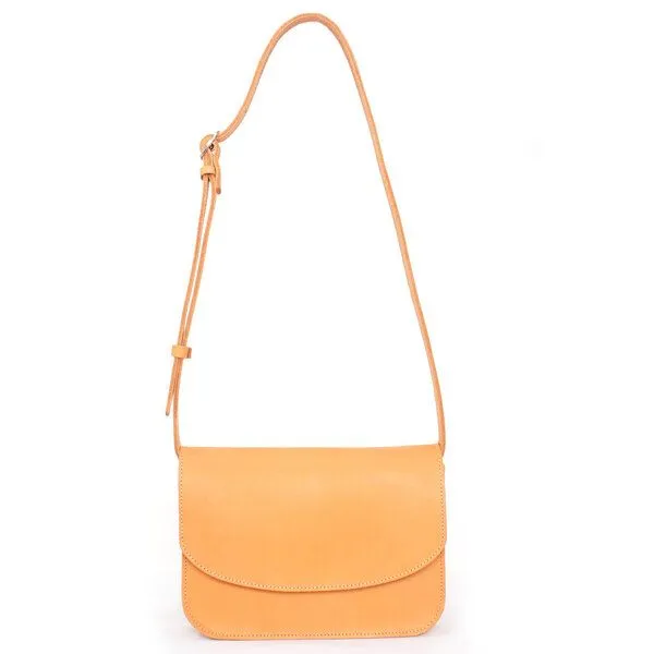 Marin et Marine Marin et Marine Nuage Bag Satteltasche aus fairem Leder, Natural, – Produktbild 3 von 4