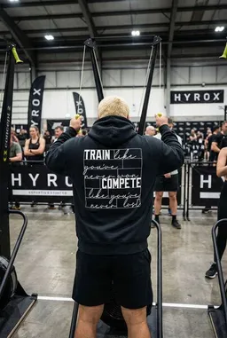 THE FACE OF ELEMENTS THE FACE OF ELEMENTS Train & Compete - Oversized Fit Hoodie aus 100% Bio-Baumwolle – Produktbild 1 von 1