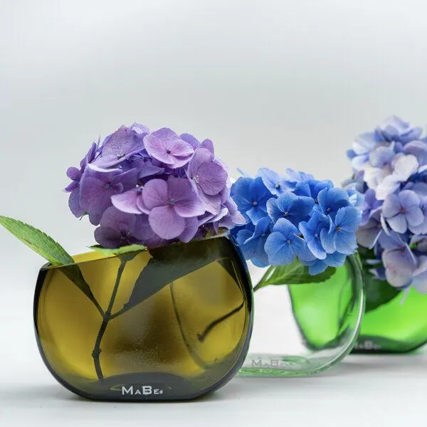 MaBe MaBe Vase aus dem fränkischen Bocksbeutel in oliv – Produktbild 4 von 4