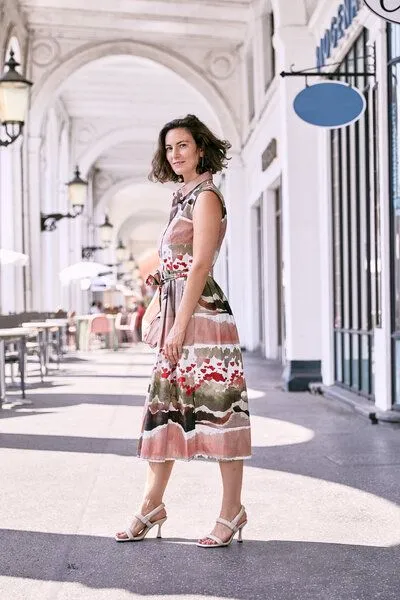 Sophia Schneider-Esleben Sophia Schneider-Esleben Dress Marie, Mohn - Damenkleid aus Bio-Baumwolle – Produktbild 3 von 3