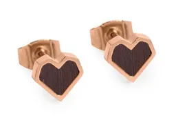 BeWooden BeWooden Herzchen Ohrringe Holz und Edelstahl Kombination – Produktbild 1 von 1
