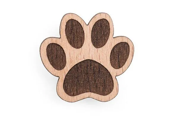 BeWooden BeWooden Brosche aus Holz – Pfote – Produktbild 1 von 4
